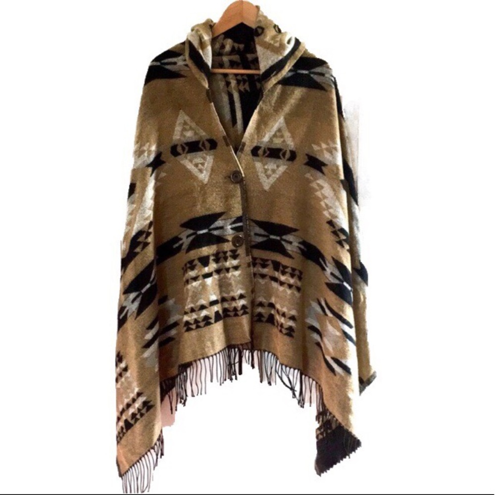Aztec Poncho / Shawl